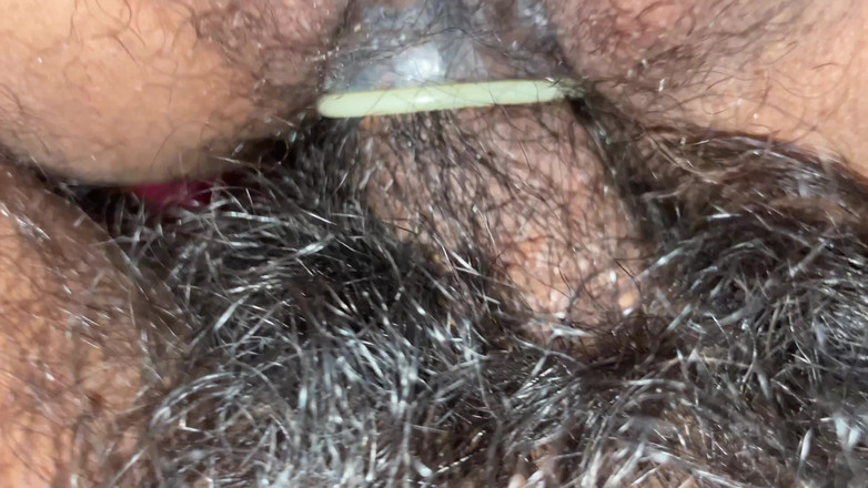 Laxmi Kumari hot: Cewek dan kurir seks hot saat dia lagi sendirian di...