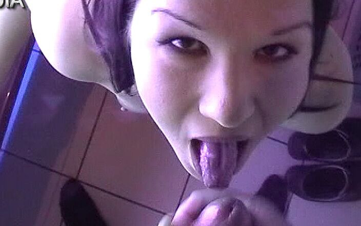 Lydia Privat: 사용자와 함께하는 일광욕실