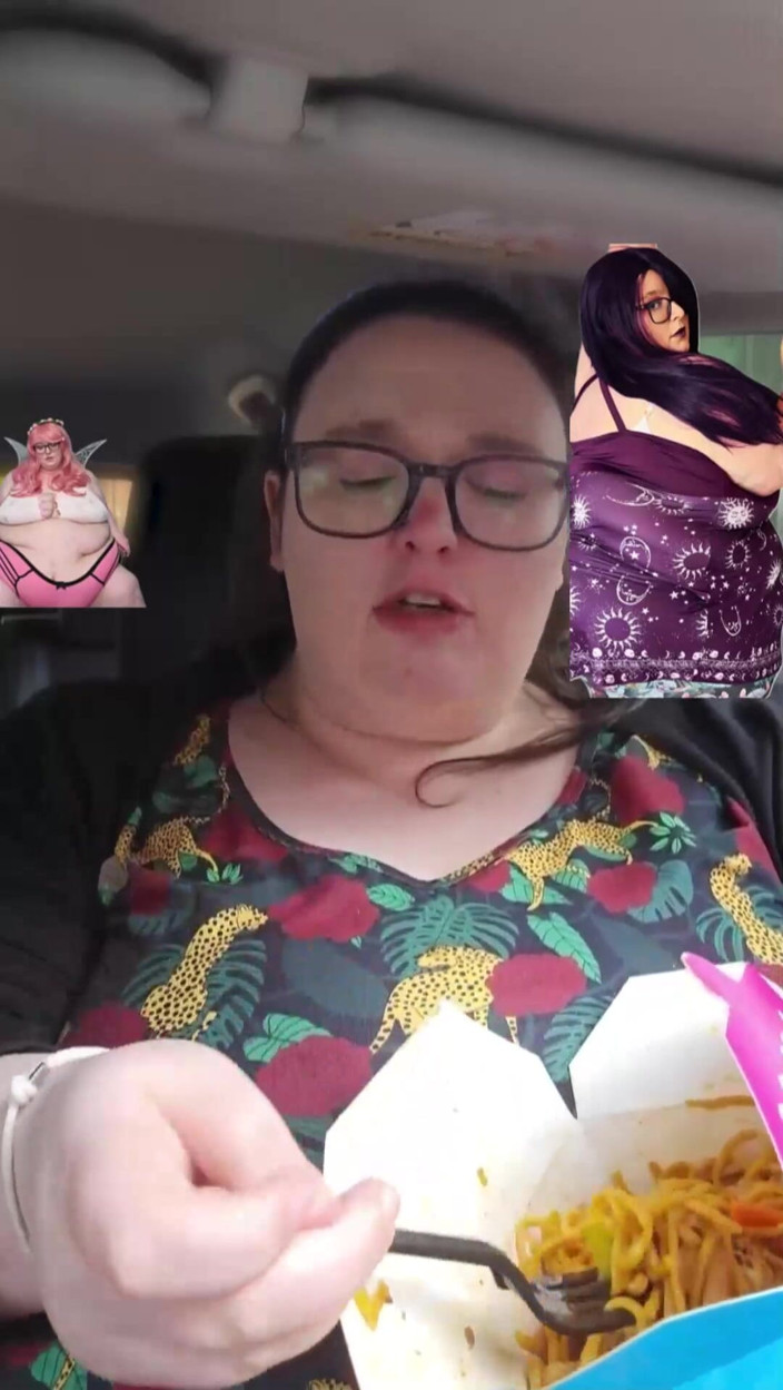 SSBBWLadyBrads: SSBBW gönnt sich einen leckeren Leckerbissen
