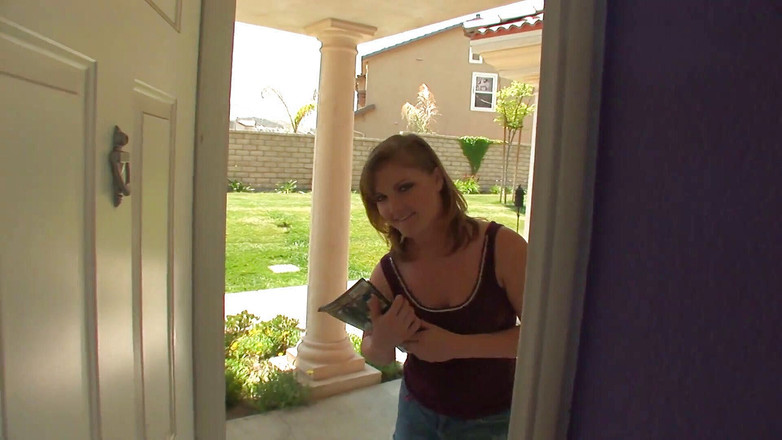 Young Sinner: प्यारी गोरी कमसिन की अफ्रीकी लड़के द्वारा पीछे से चुदाई