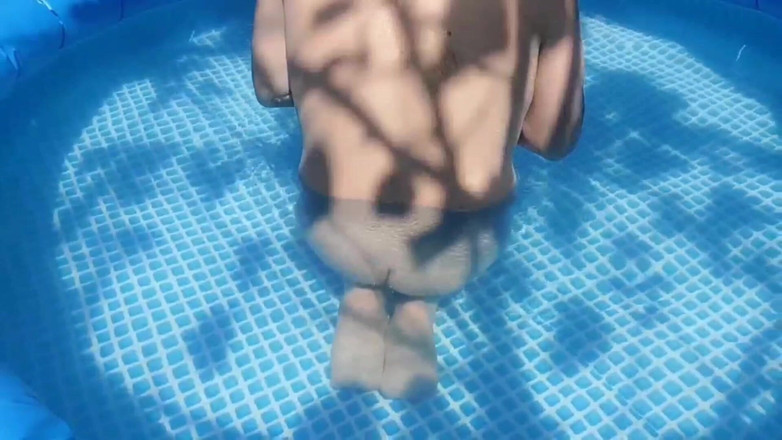 Kitty_Cross: Éjaculation avec massage à l’huile