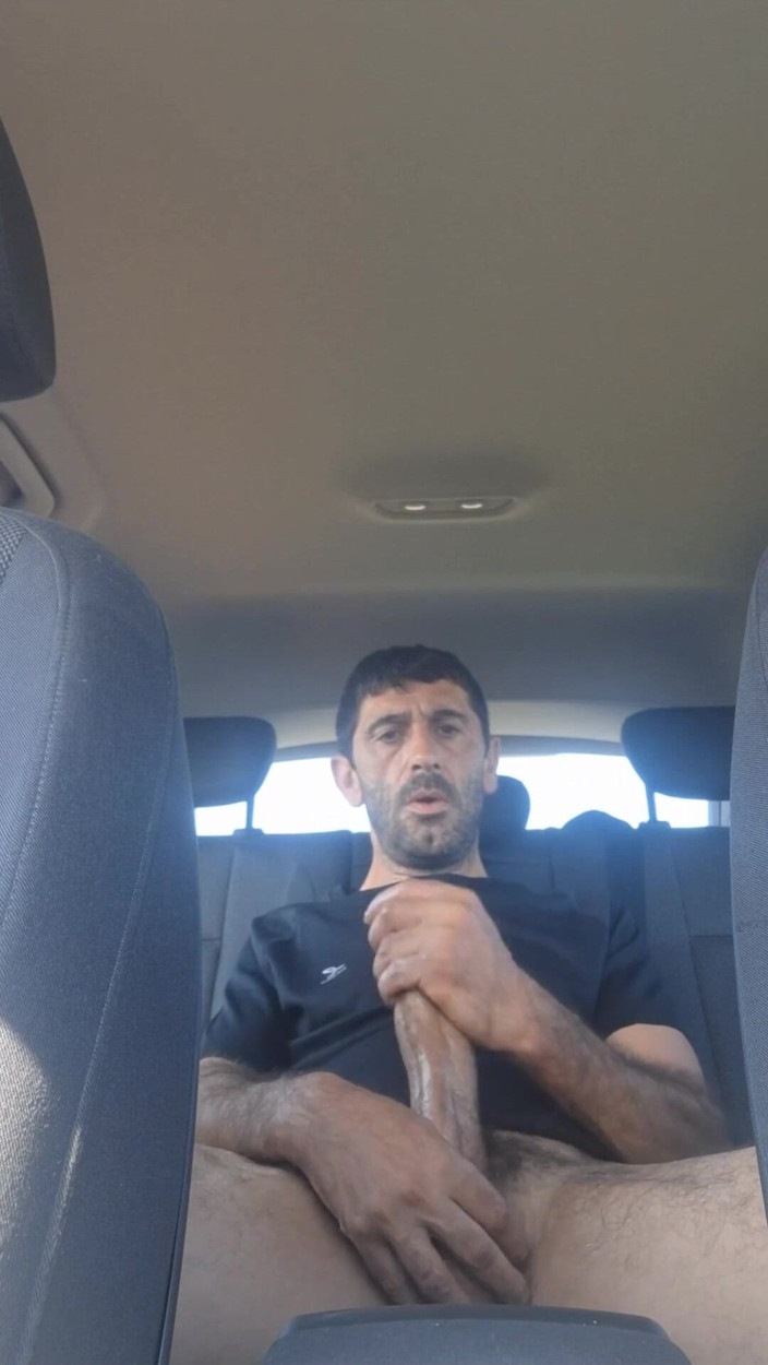 Crx2: Mature Men Masturbating Naked in the Car