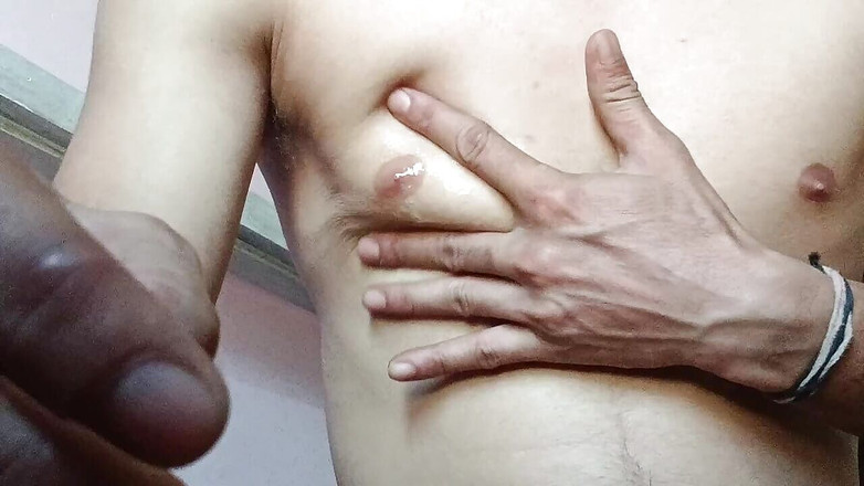 Gangbang straight: Bhabhi 자위하는 동안 지켜봐