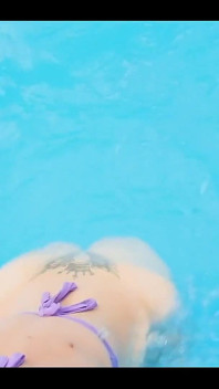 Só na piscina