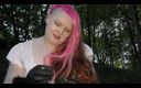 Mxtress Valleycat: Lured by my gloves