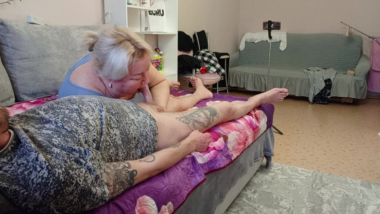 Zona901: Stiefmutter schluckt sperma