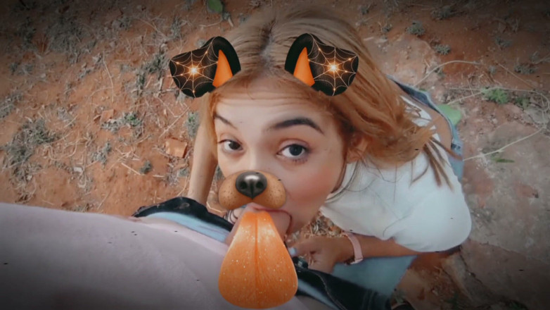 Latinascachondas: Bionda Scopata Con Il Filtro per La Faccia Snap