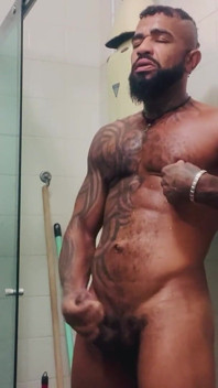 Felipe Nuru - Cumming in the Bathroom