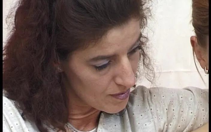 YOUR FIRST PORN: Stiefmutti Und Ihre Mega Buschige Fotze - Stepmom and Her Mega...