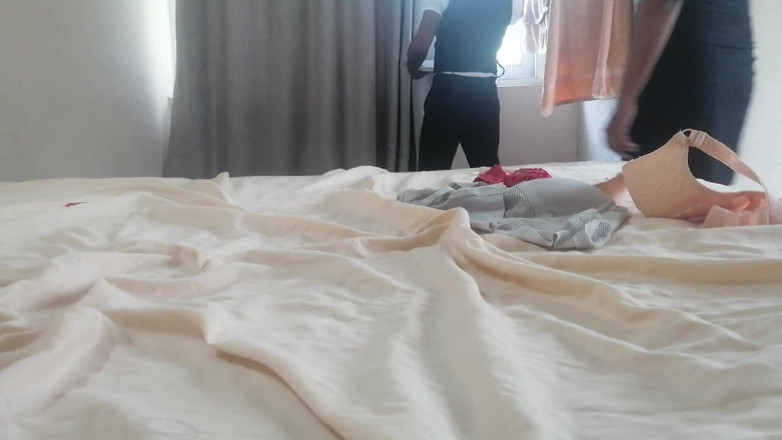 Tina Baby: Deel 1 Desi vrouw vakantie op eiland motel trucs verleiden de...