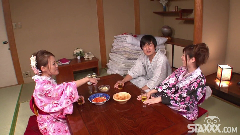 Staxxx: Japanese babe gets a hard fucking