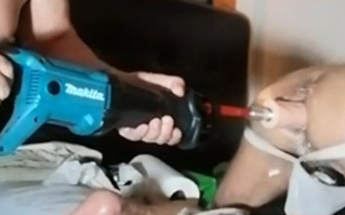 meat: Zábava s čůrákem a konečníkem