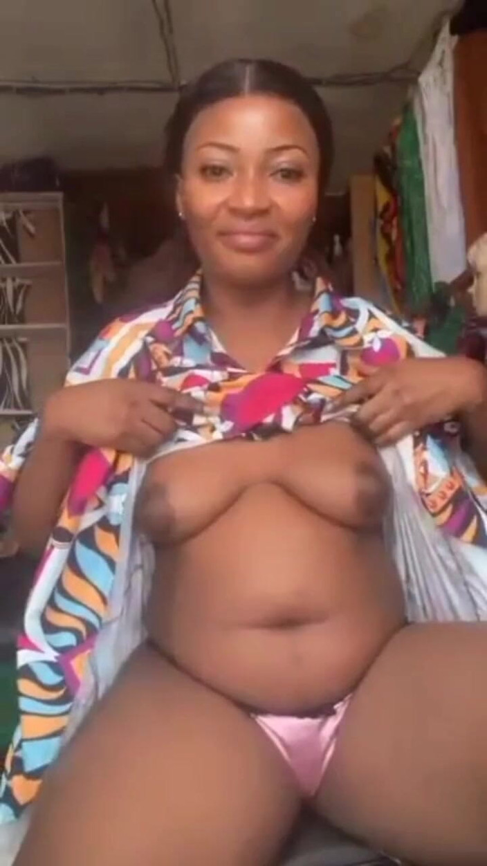 Me and my new slut: Horny Mama Masturbating Inside Her Shop,public Masterbation Sugar Mama