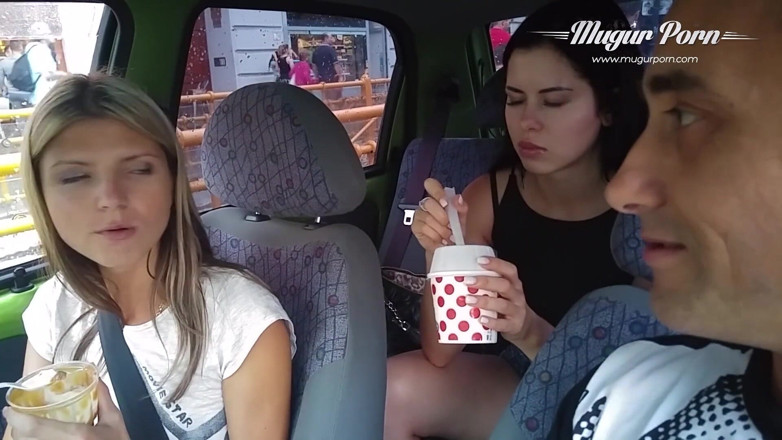 Mugur's World: Gina Gerson ve Cassie sahne arkası anlarını ateşle