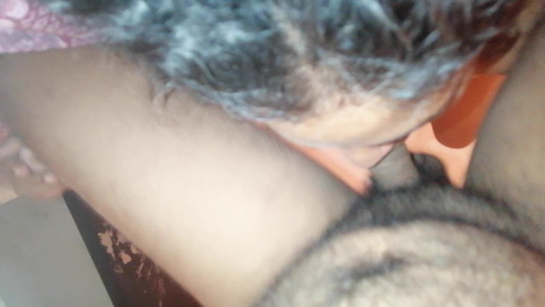 Tina Baby: Amcığını sert yalıyor