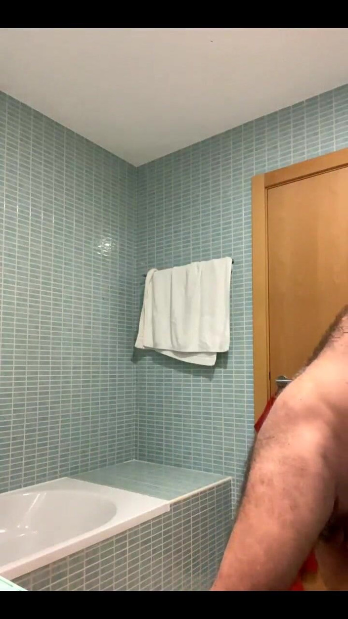 Daddybearvlc: Stream Začal na 23.02.2024 11:04 Čas sprchy