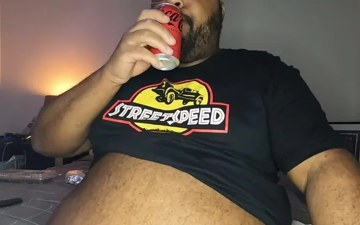 Blkhole420: Hungry fatty