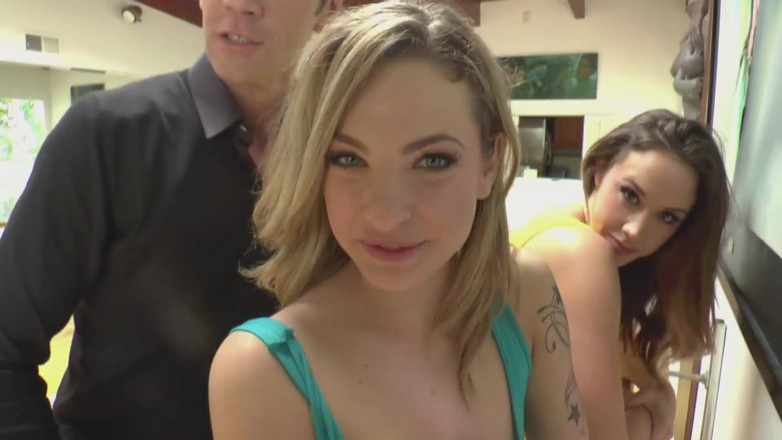 Rocco Siffredi porn: Rocco Siffredi, Juelz Ventura and Chanel Preston in hot threesome