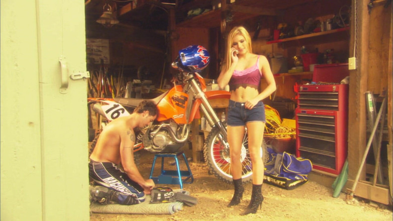 Babe Stars: Alluring dame submits to a severe nailing at the garage
