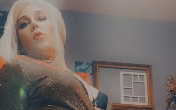 Ts_sammy93: Samantha Ryder se o sebe stará