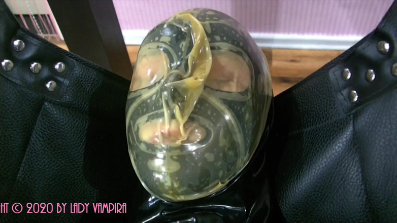 Domina Lady Vampira - SM Studio Femdom Empire: Ass addict - V POV důvěřujeme 1