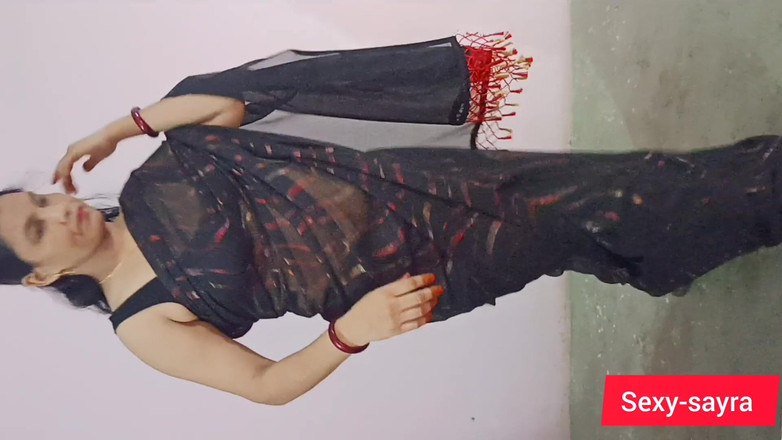 Sexy-sayra: Sayra bebe agua de pene por primera vez