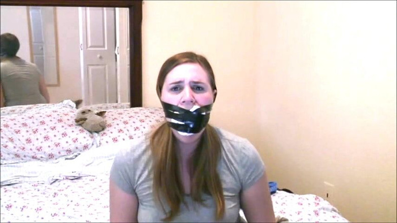 Selfgags classic: アレックスは乙女を演じる - パート1:変態ガールフレンド