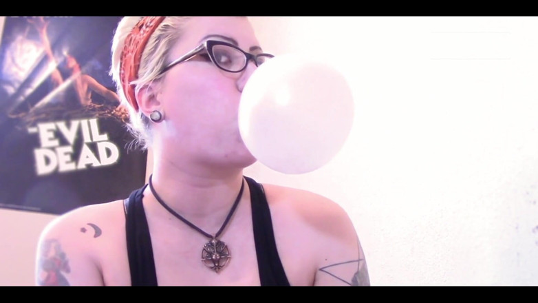 FondaDix: Vault Release: Blowing Huge Bubbles