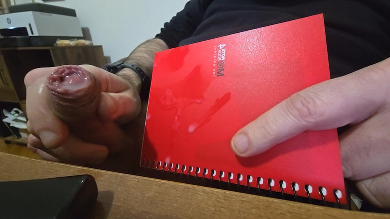 Jordance: Velký Penis Cum V Kanceláři