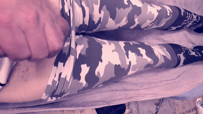 ImmensePeach843: Sissy Boy in Leggings Cums for Daddy