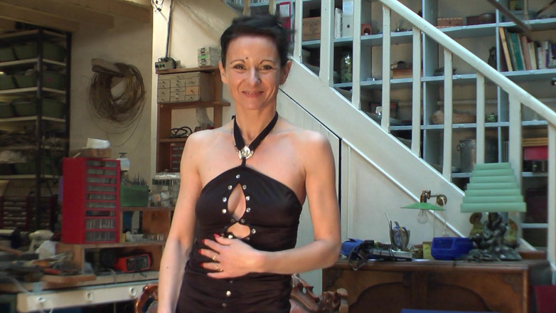 HPG Production: Elegante francesa madura disfruta joven polla dura 4515 1