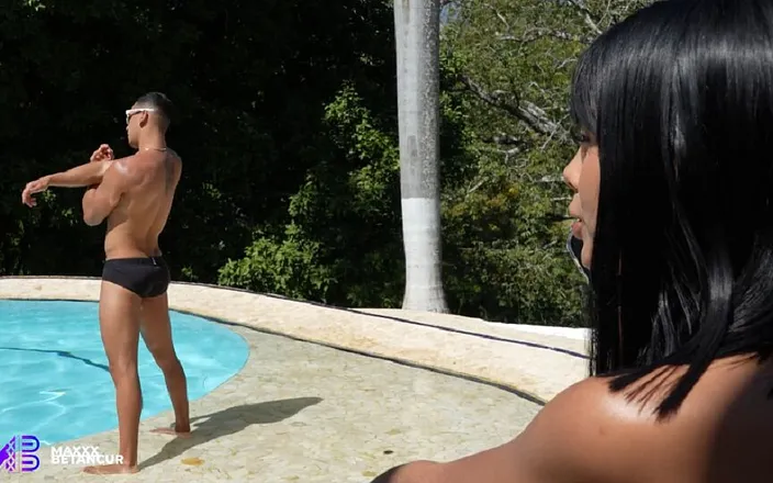 Maxxx Betancur: Swimming Teacher Has Hardcore Sex in the Pool with His...