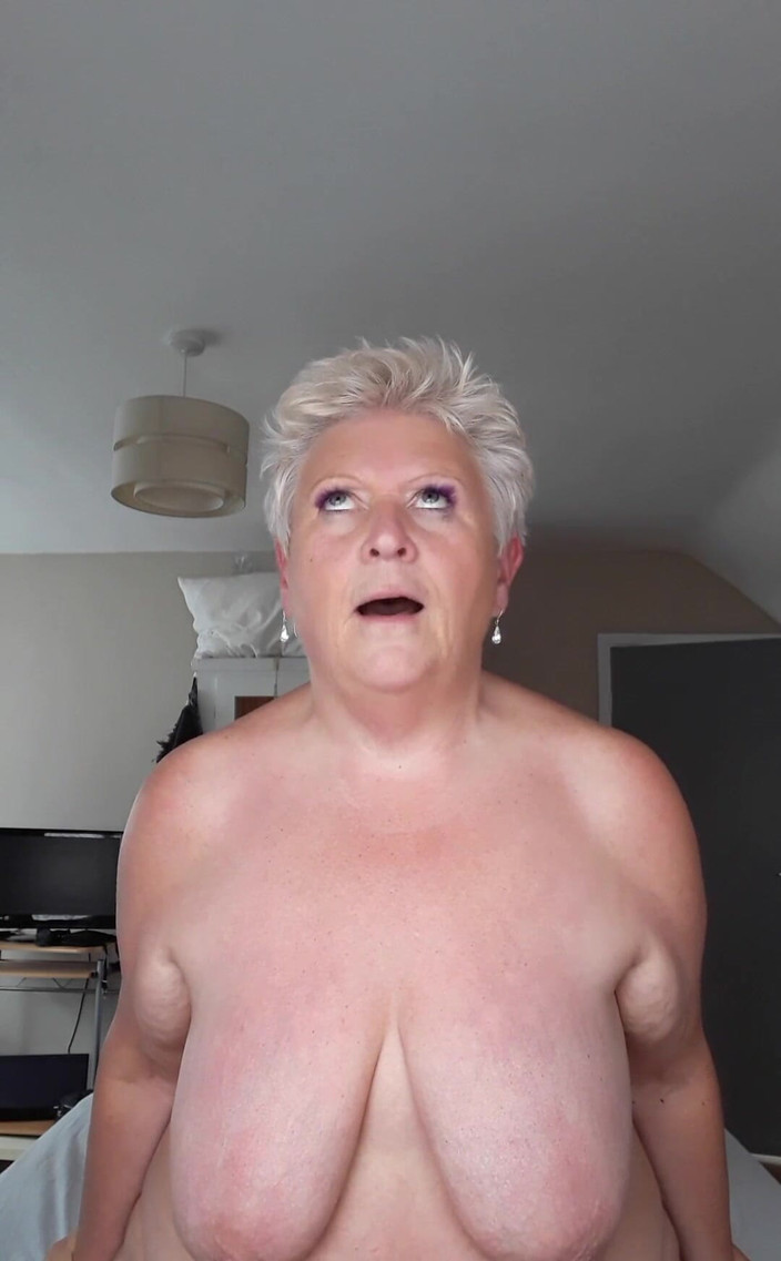 Uk Joolz: 私は彼のコックに乗ったようにからかう!