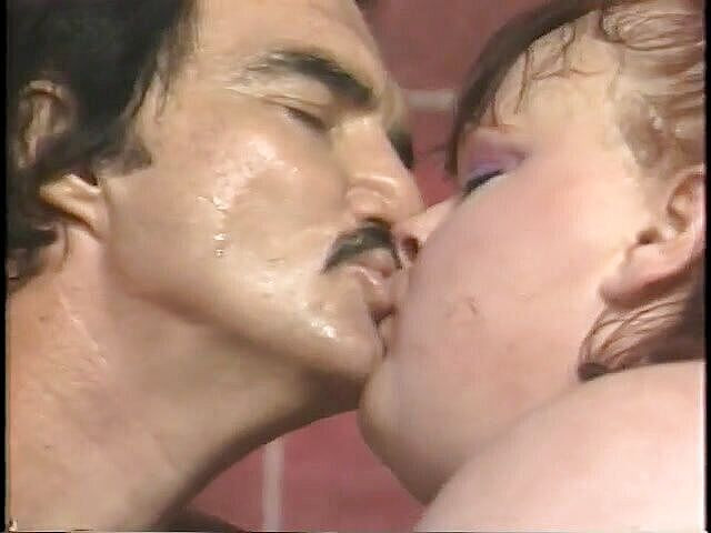 Cumming Soon: Sehr unordentliche orgie mit SSBBW-schönheiten und ihren fickern