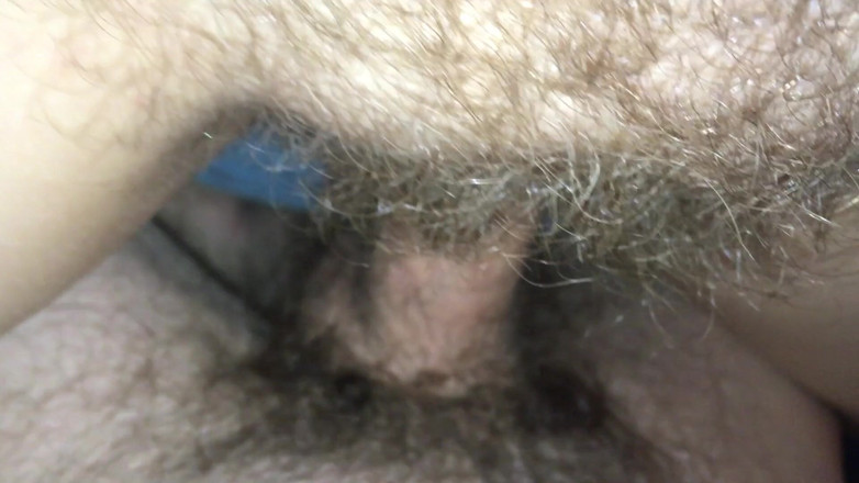 Risky Hairy Couple: Волосатая пара трахается крупным планом