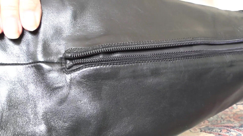 Lady Victoria Valente: Boot Showcase and Intense Boot Sniffing, Lady Victoria Valente