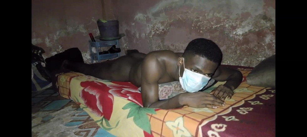 Masturbator emmy: Scopando il mio letto come mia moglie