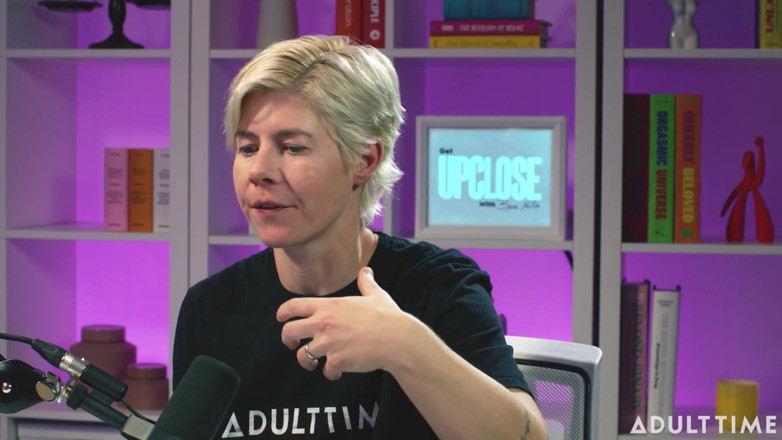 Adult Time Podcast: Hailey Rose říká, že lidé podceňují líbání a intimitu