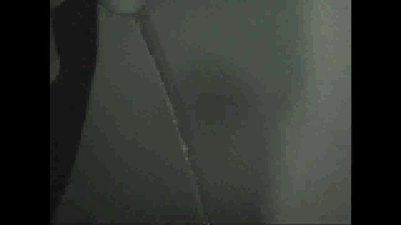 Young straight boy masturbation: In negozio di sesso da solo fino alla sborrata