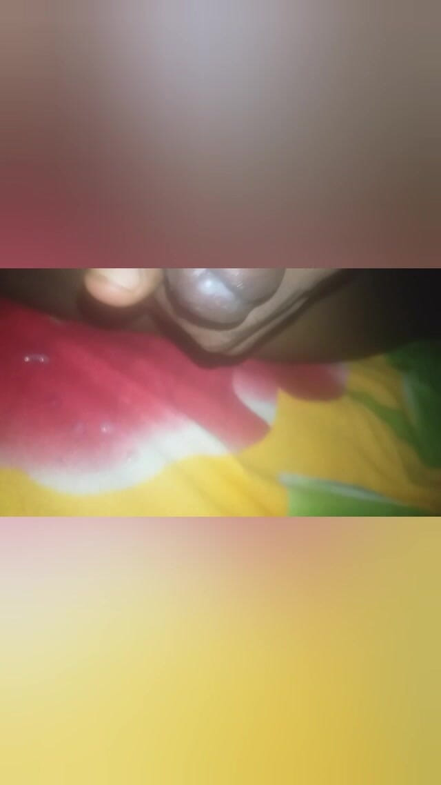 Badman4606: 饥渴的单身男同。