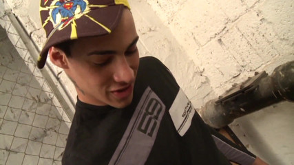 Skater Boys Studio: Sperma, sperma och mjölk .. Underground Rascals Sperma Kollektion