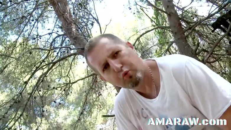 Amaraw: Jazmina Volcan met kleine tieten berijdt een grote pik in...