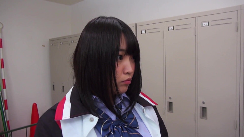 Caribbeancom: Cute asian teen gets pounded in the locker room