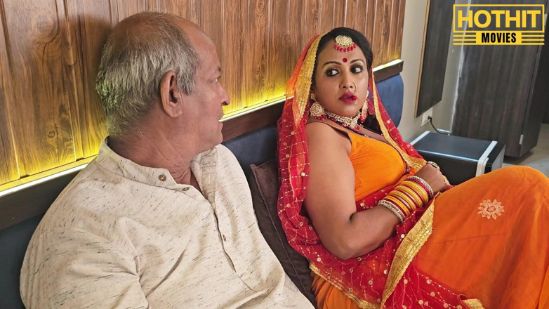 Hothit Movies: Sasur Ki Hawas. the Father-in Law Pressed the Big Boobs...