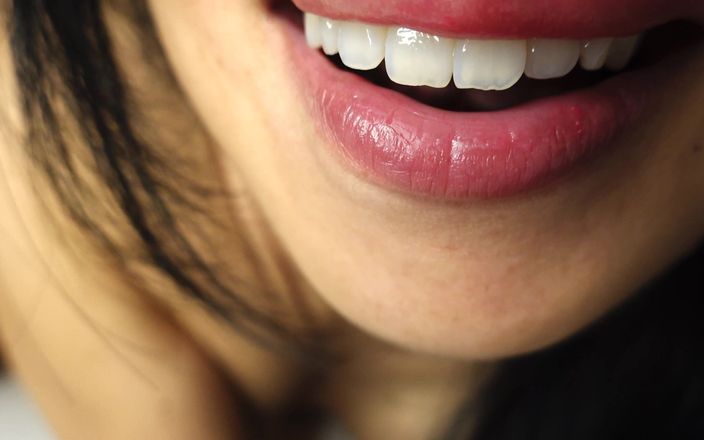 Asmr_mouth: Dạy tôi đụ là gì
