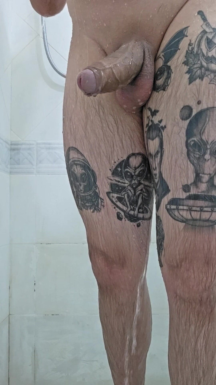 Lkdick8: Mũm mĩm bị bắt gặp giật mình trong phòng tắm