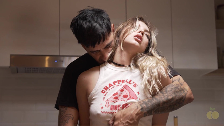 Limon producciones: 피자 제조사와 바람을 피우는 남편의 버글러