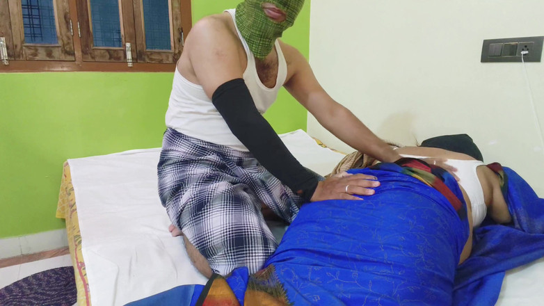 Hotty Mona: Indický sexy macecha hardcore sex