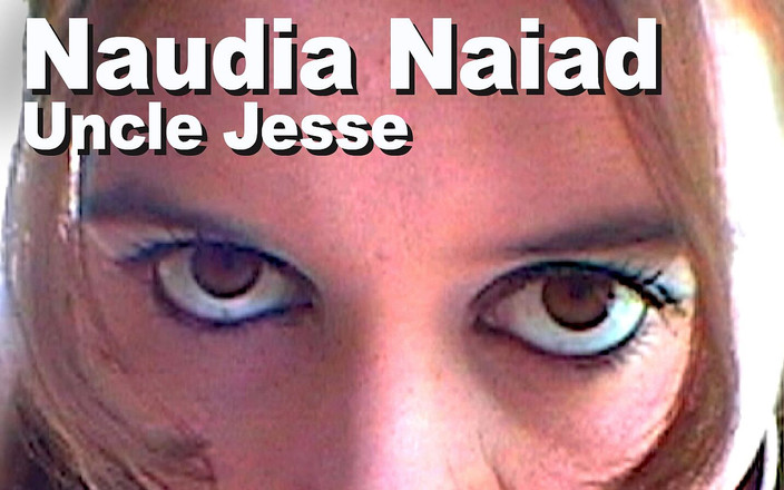Edge Interactive Publishing: Naudia Naiad a Jesse Nahá sání bazénu