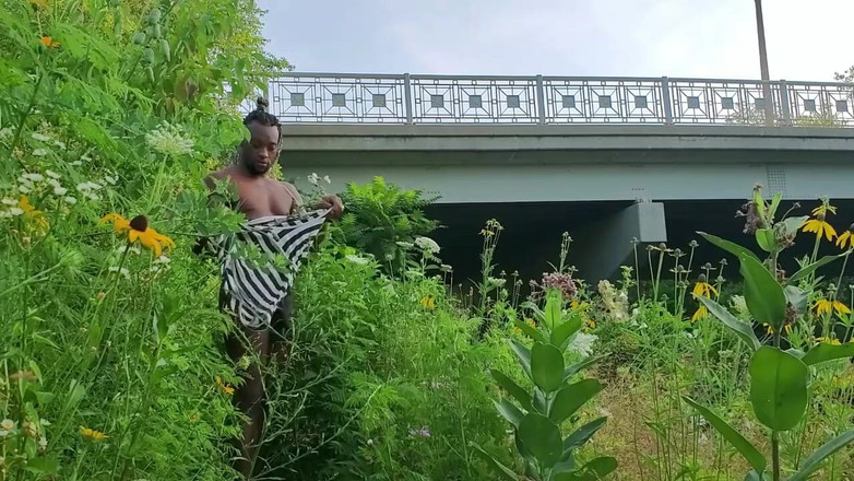 Kennie Jai: Chycena nahá na veřejnosti !! Kennie Jai Horks pro všechny vidět !!